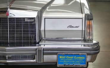 Lincoln-Continental-Mark-VI-1980-2-Door-Coupe-15