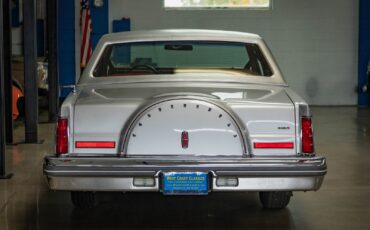 Lincoln-Continental-Mark-VI-1980-2-Door-Coupe-16