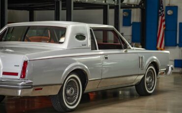 Lincoln-Continental-Mark-VI-1980-2-Door-Coupe-25