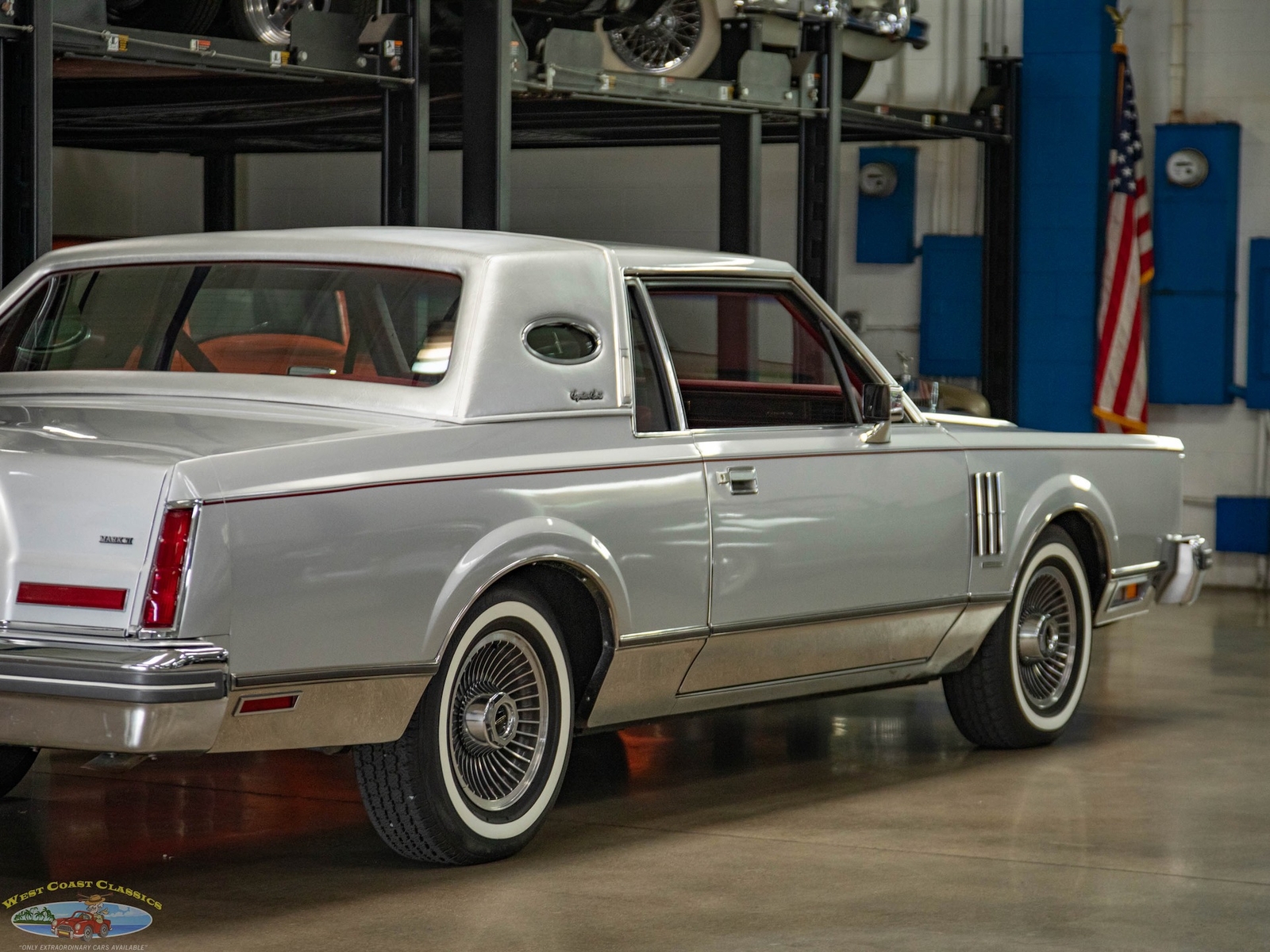 Lincoln-Continental-Mark-VI-1980-2-Door-Coupe-25