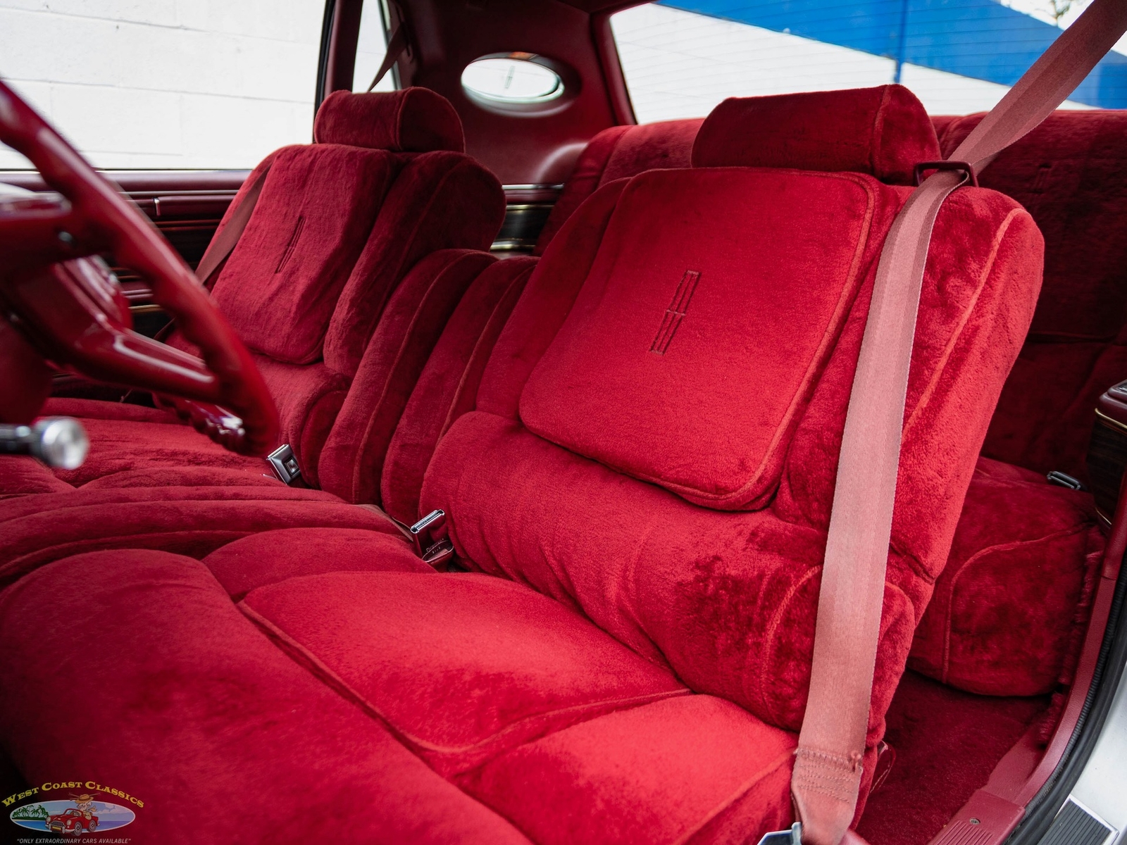 Lincoln-Continental-Mark-VI-1980-2-Door-Coupe-26