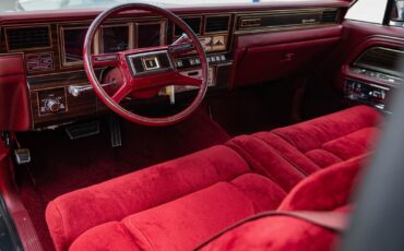 Lincoln-Continental-Mark-VI-1980-2-Door-Coupe-32