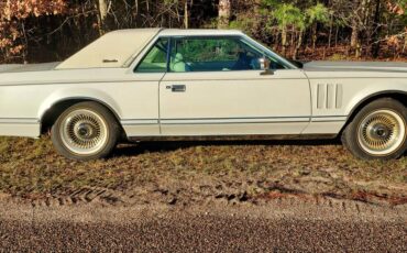 Lincoln-Continental-mark-v-1979-14