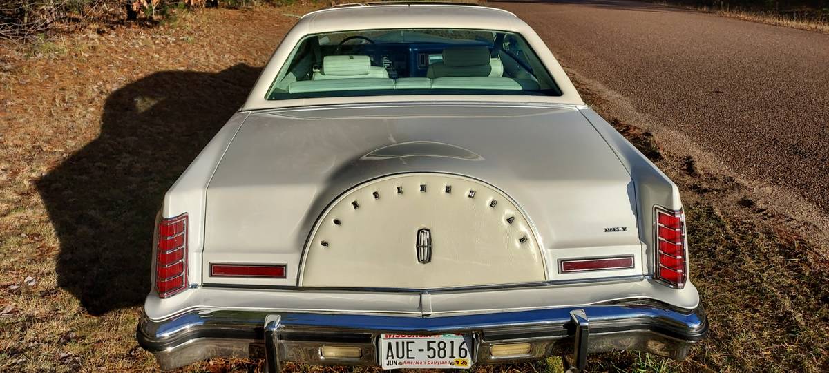 Lincoln-Continental-mark-v-1979-17