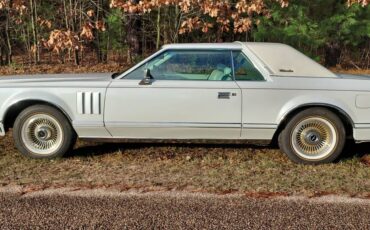 Lincoln-Continental-mark-v-1979