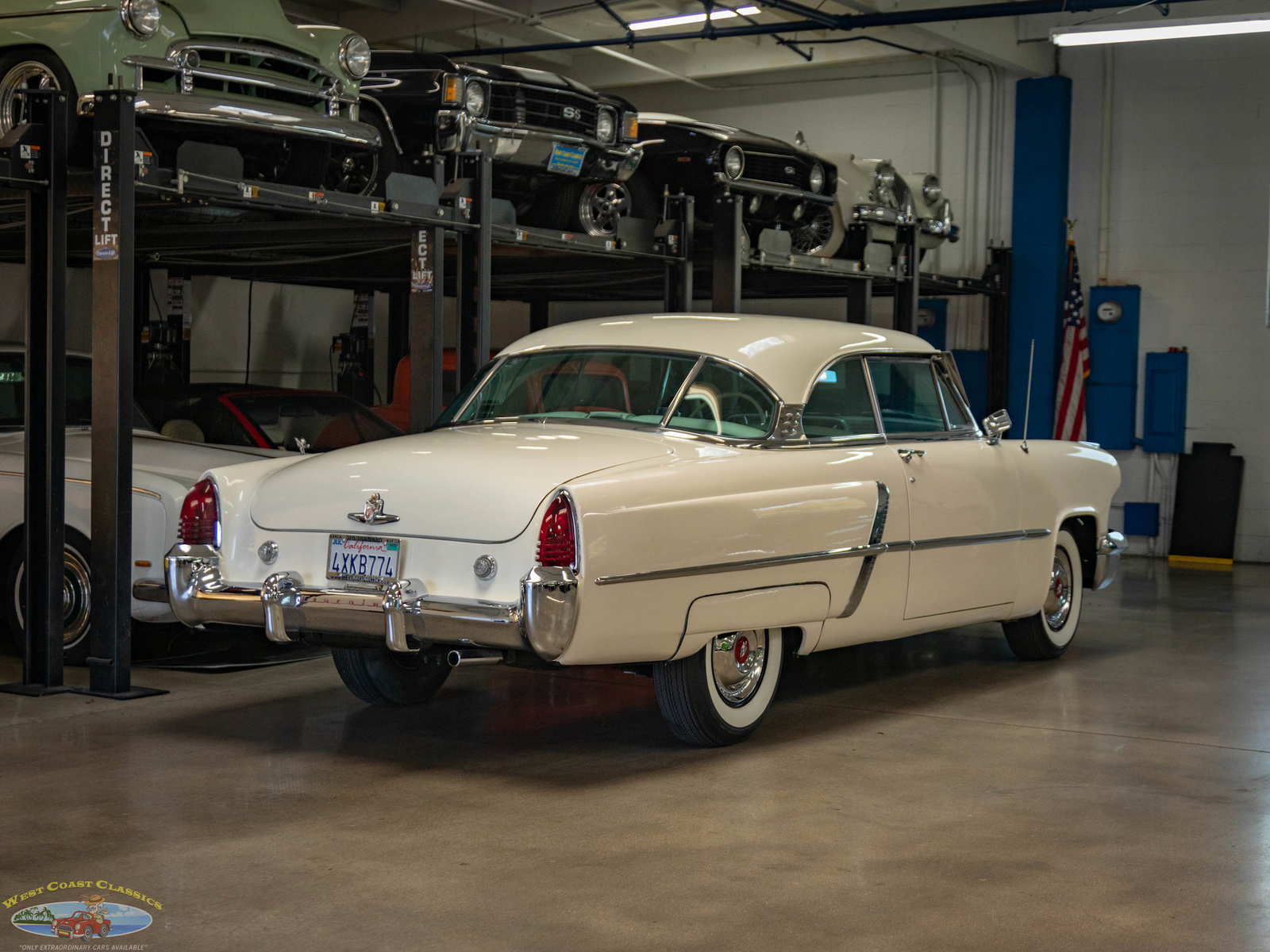 Lincoln-Cosmopolitan-Sport-Coupe-1952-2-Door-Hardtop-23