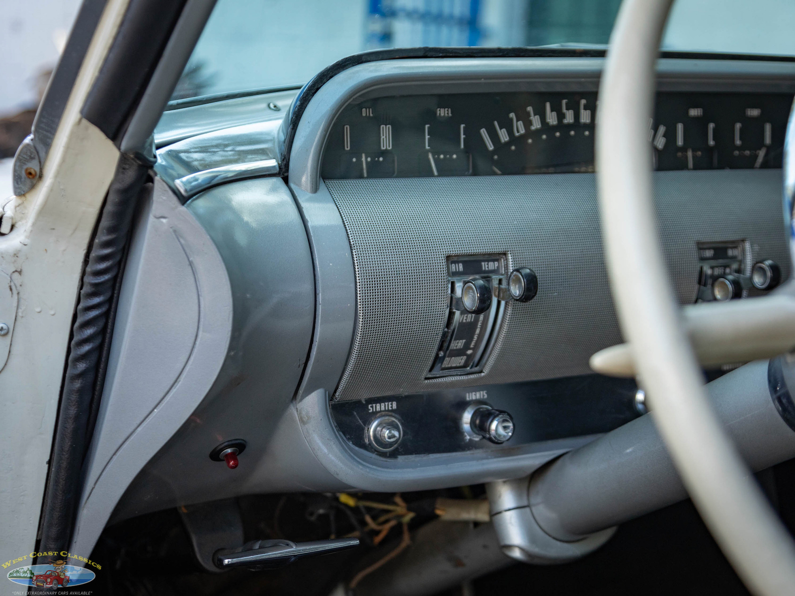 Lincoln-Cosmopolitan-Sport-Coupe-1952-2-Door-Hardtop-32