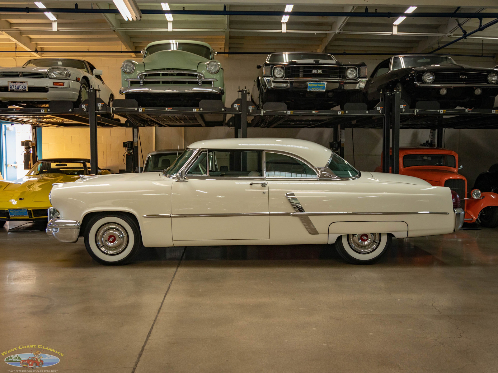 Lincoln-Cosmopolitan-Sport-Coupe-1952-2-Door-Hardtop-5