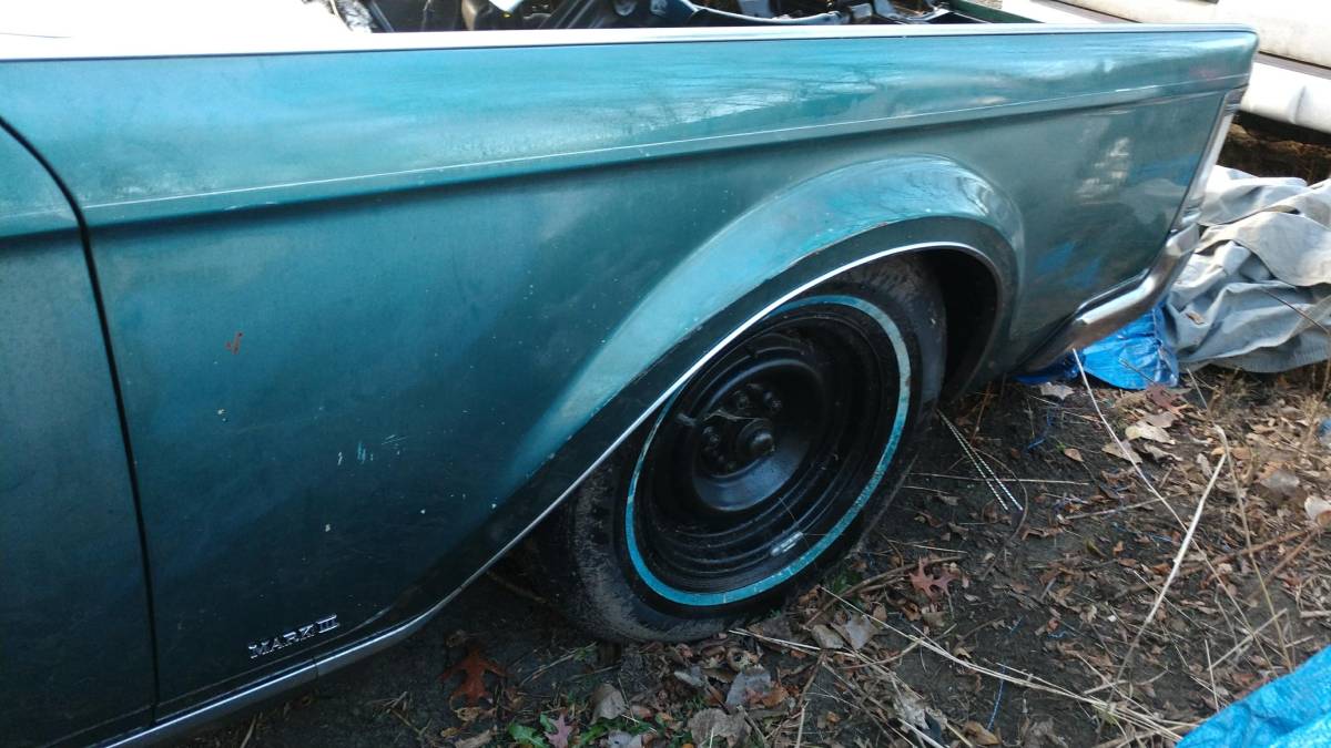 Lincoln-Mark-3-1969-green-11