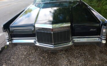 Lincoln-Mark-3-1969-green