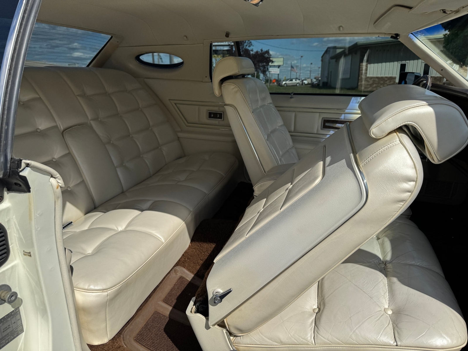 Lincoln-Mark-IV-1972-Coupe-11