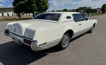 Lincoln-Mark-IV-1972-Coupe-2