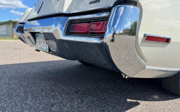 Lincoln-Mark-IV-1972-Coupe-24