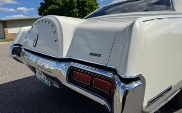 Lincoln-Mark-IV-1972-Coupe-25