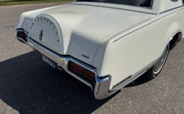 Lincoln-Mark-IV-1972-Coupe-27