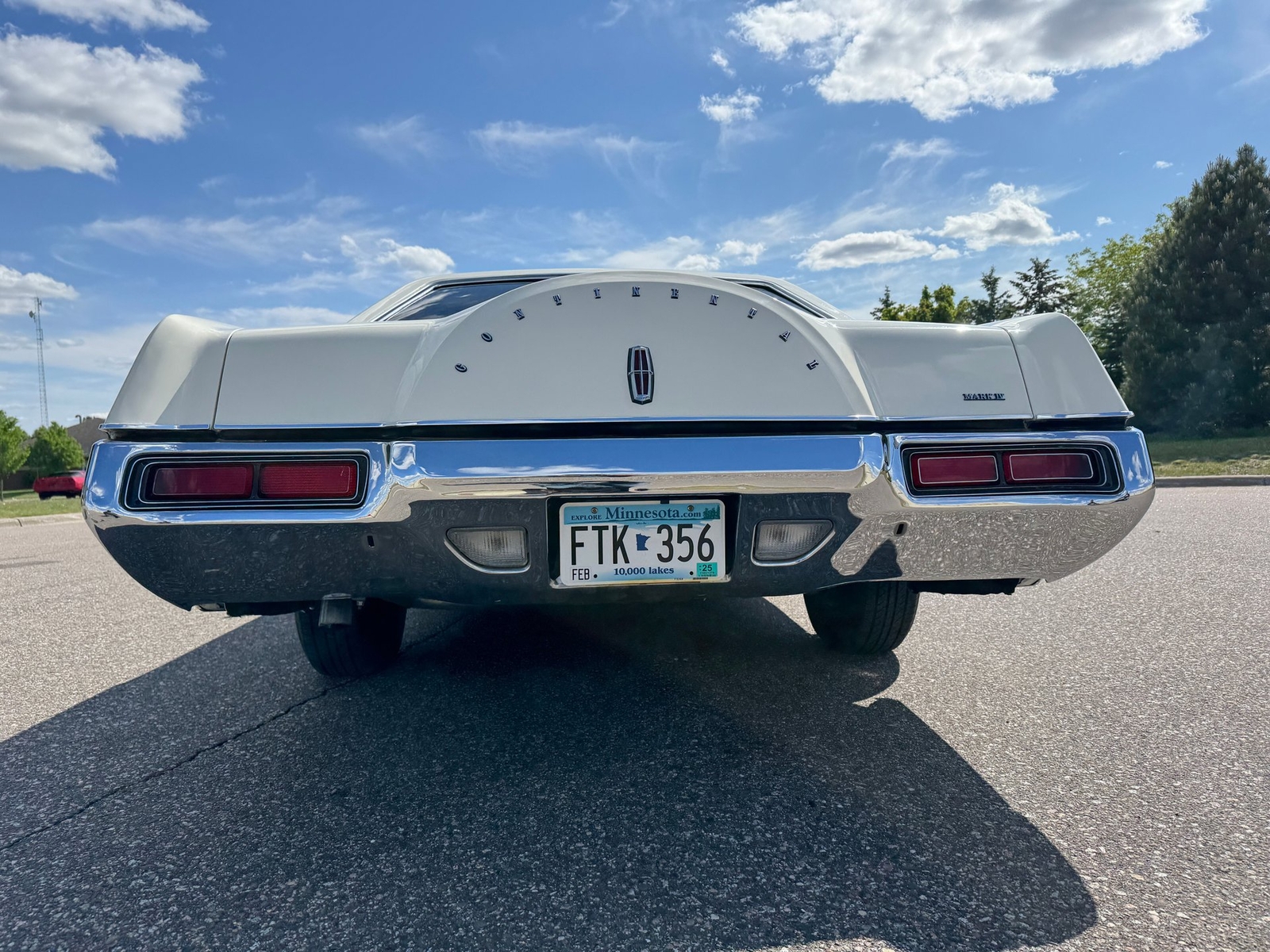 Lincoln-Mark-IV-1972-Coupe-32