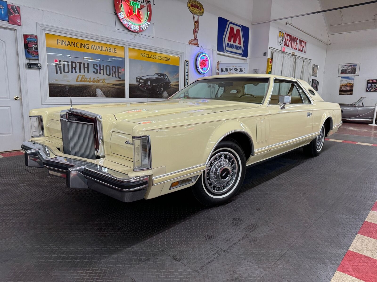 Lincoln-Mark-Series-1979-2-Door-1