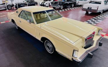 Lincoln-Mark-Series-1979-2-Door-20