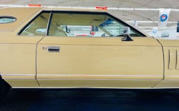 Lincoln-Mark-Series-1979-2-Door-30