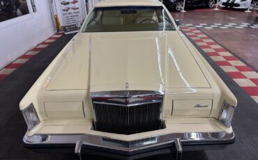 Lincoln-Mark-Series-1979-2-Door-4