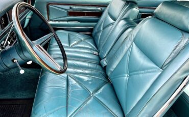 Lincoln-Mark-iii-1970-green-10