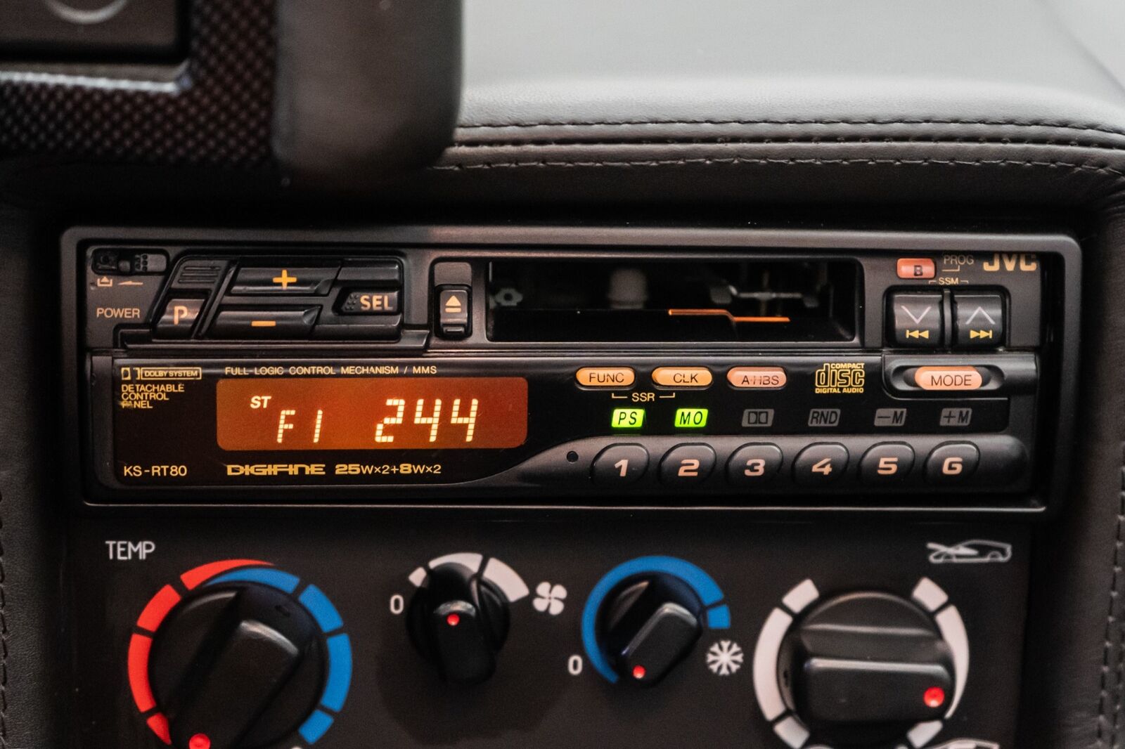 Lotus-Esprit-1995-2D-Coupe-15