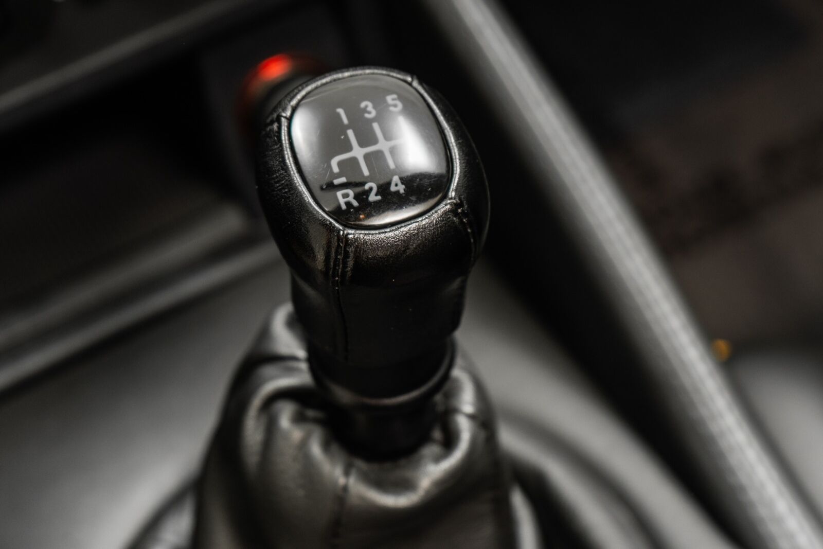 Lotus-Esprit-1995-2D-Coupe-25