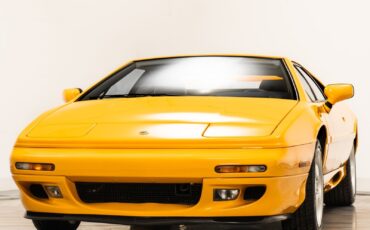 Lotus-Esprit-1995-2D-Coupe-3