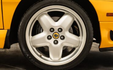 Lotus-Esprit-1995-2D-Coupe-34