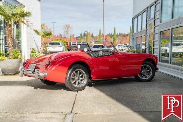 MG-MGA-1958-Roadster-11