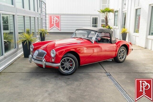 MG-MGA-1958-Roadster-13