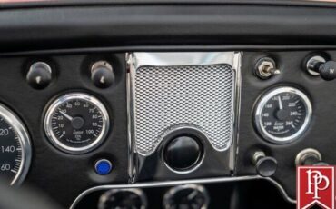 MG-MGA-1958-Roadster-25