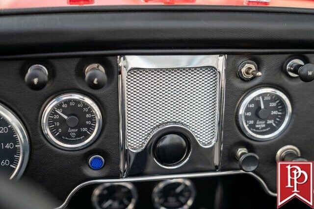 MG-MGA-1958-Roadster-25