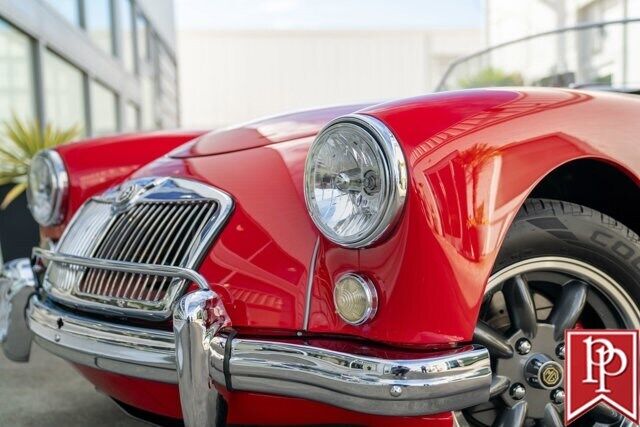MG-MGA-1958-Roadster-3