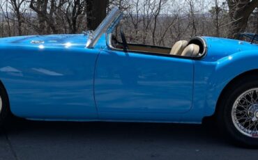 MG-MGA-1961-Convertible-1