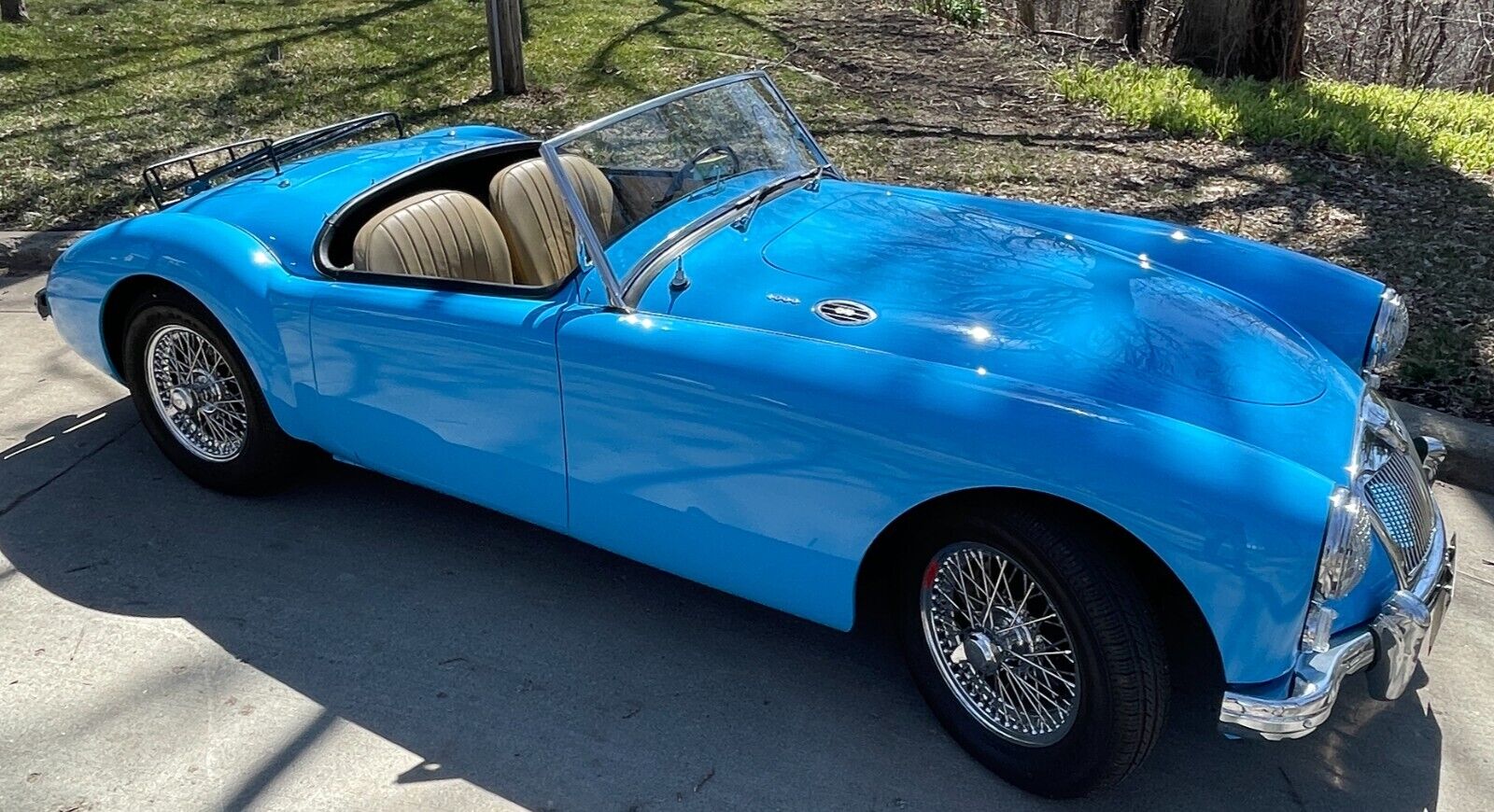 MG-MGA-1961-Convertible-11