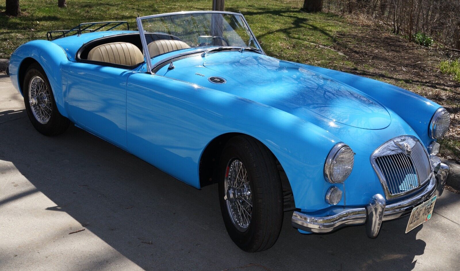 MG-MGA-1961-Convertible-13