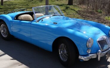 MG-MGA-1961-Convertible-21