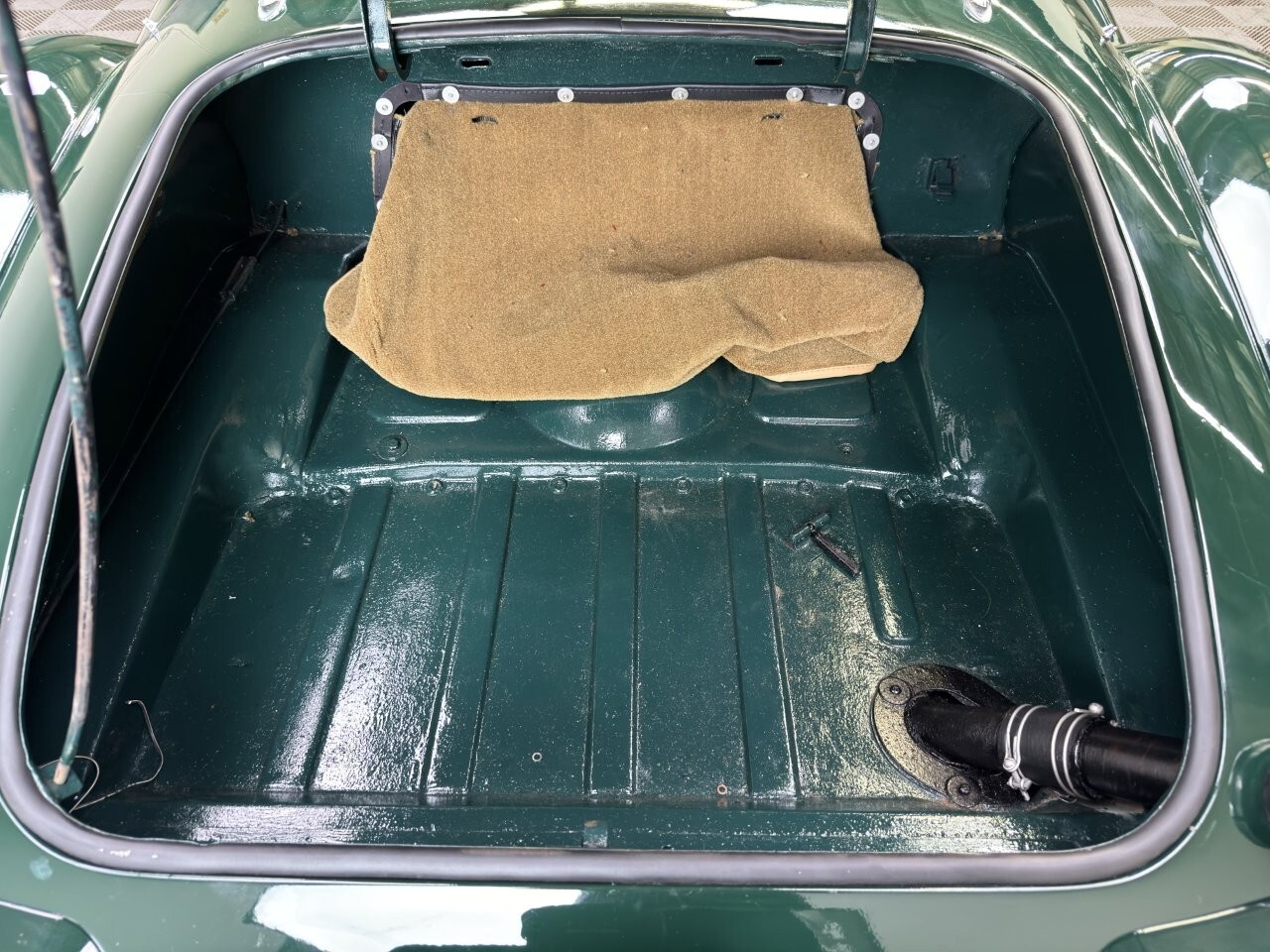 MG-MGA-1962-36