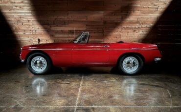 MG-MGB-1964-Convertible-10