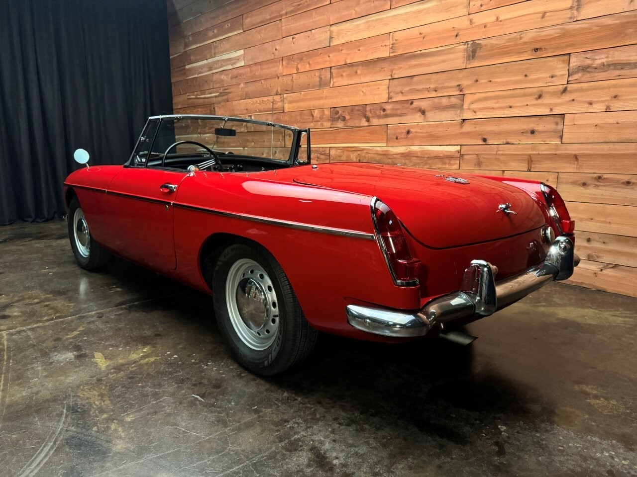 MG-MGB-1964-Convertible-11