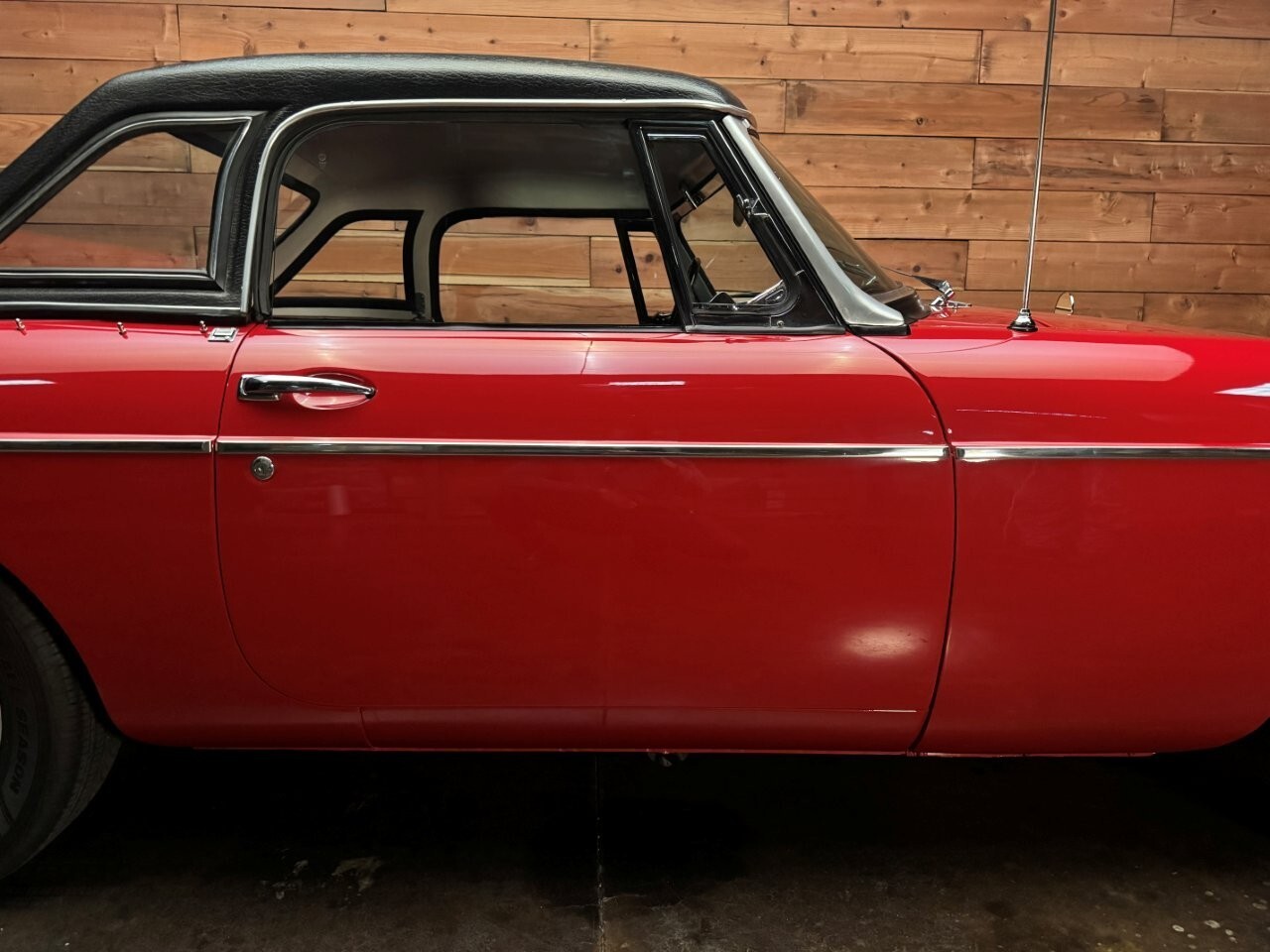 MG-MGB-1964-Convertible-5