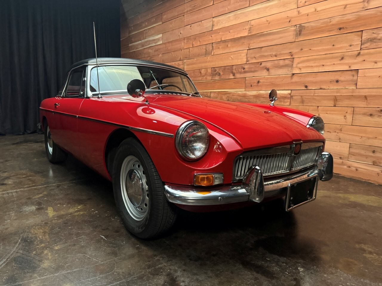 MG-MGB-1964-Convertible-7