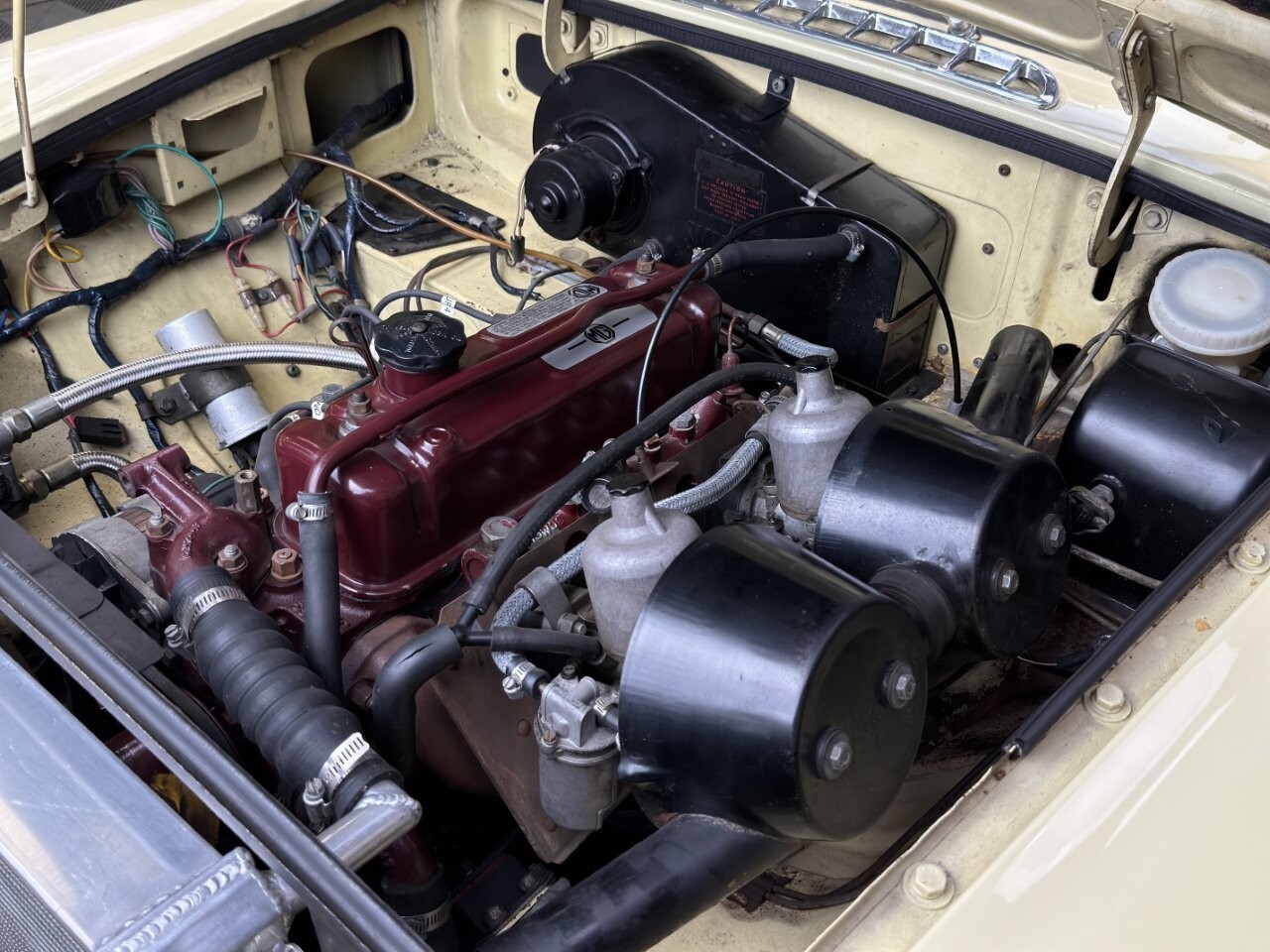 MG-MGB-1969-Convertible-20