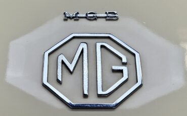 MG-MGB-1969-Convertible-28