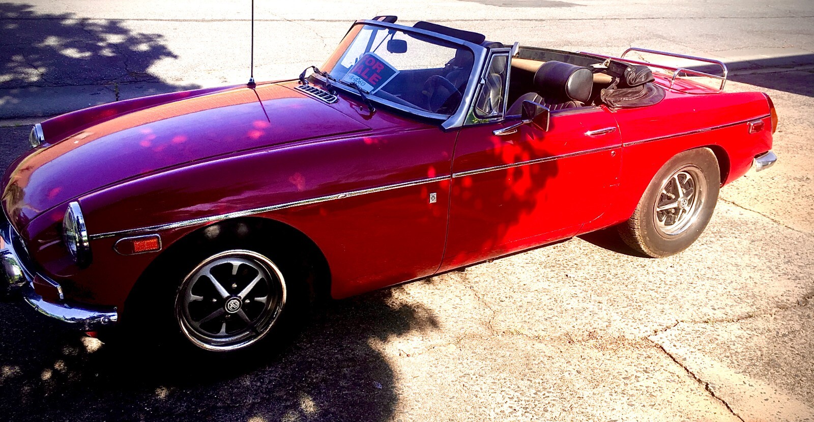 MG-MGB-1972-Convertible-16