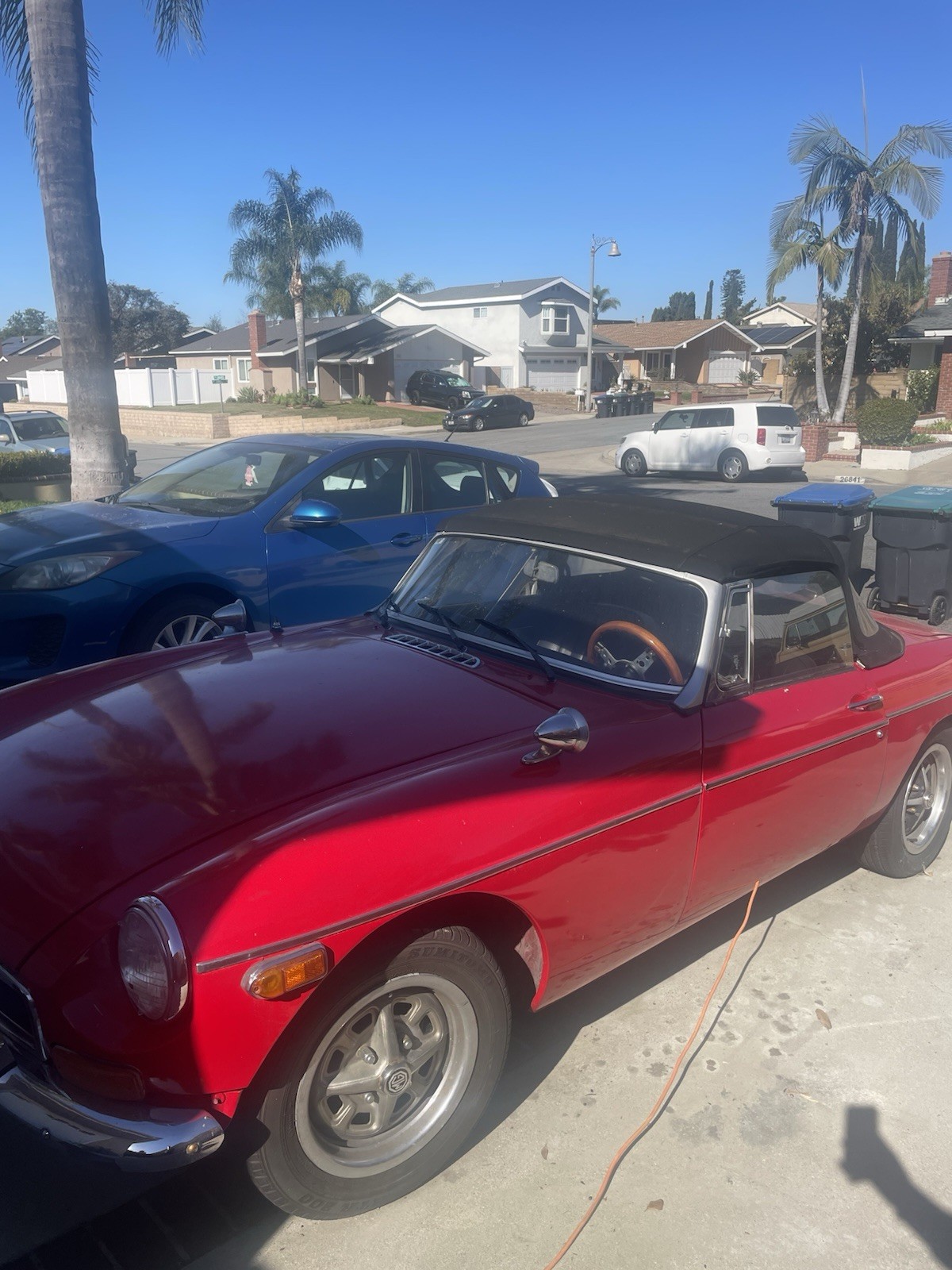 MG-MGB-1974-Convertible-1