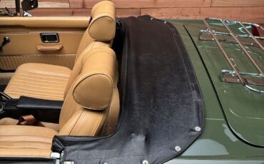 MG-MGB-1974-Convertible-18