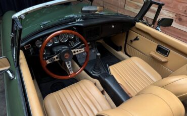 MG-MGB-1974-Convertible-19
