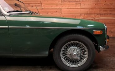 MG-MGB-1977-Convertible-11